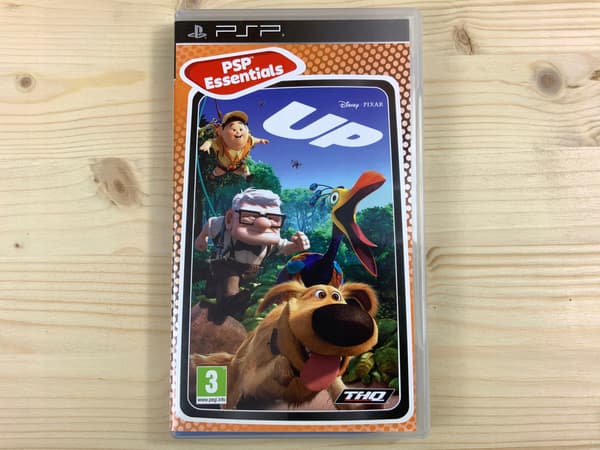 DISNEY PIXAR UP: The Perfect PSP Set