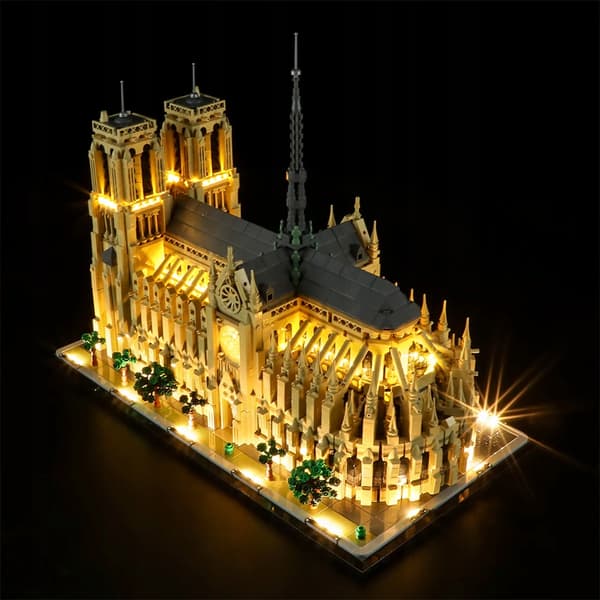 Lighting set for LEGO Architecture Notre-Dame in Paris 21061