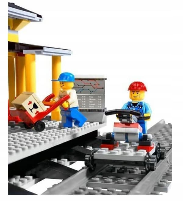 LEGO 7997 City – Railway Station