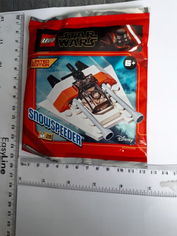 LEGO Star Wars – Snowspeeder 912055