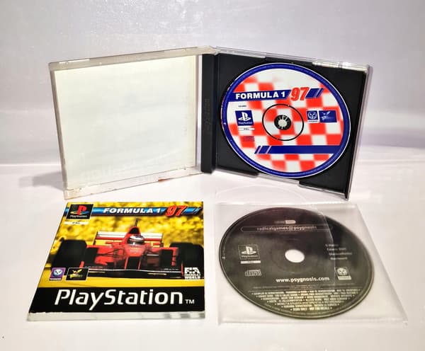 FORMULA 1 97 + DEMO PSX 3XA game