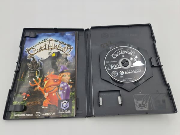 NINTENDO GAMECUBE CASTLEWEEN