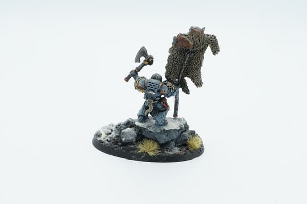 Warhammer 40K Space Wolves Wolf Guard Battle Standard Finecast miniature