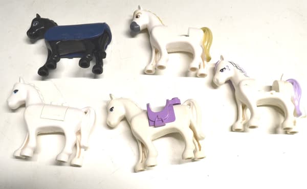 Lego Friends Horses Set – 5 pieces