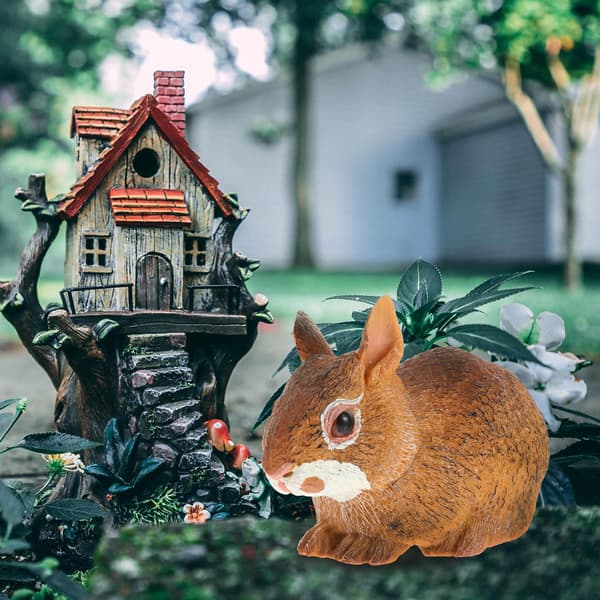 PLASTIC RABBIT MODEL – DECORATION FOR THE GARDEN AND INTERIORS