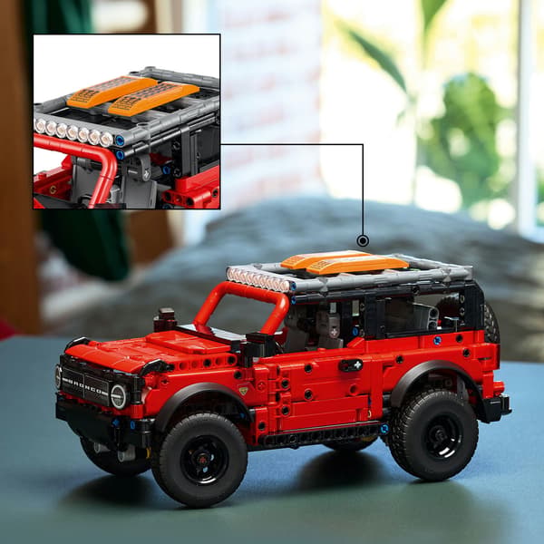 LEGO Technic 42213 Ford Bronco SUV + FREE PDF CATALOGUE