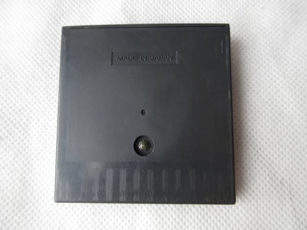 ORIGINAL SONIC THE HEDGEHOG GAME FOR THE SEGA GAME GEAR
