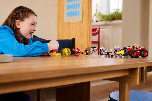LEGO 76999 Sonic the Hedgehog: Super Sonic vs Egg Drillster