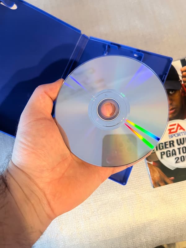 TIGER WOODS PGA TOUR 2004 PS2 FIRST EDITION