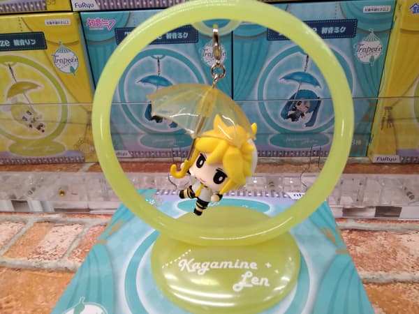 Vocaloid Anime Hatsune Miku, Rin and Len Figurine Set