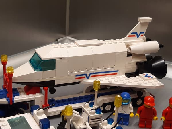 LEGO City 6346 Shuttle Launching Crew (No. 3)