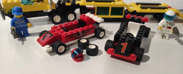 LEGO Town: 6432 – Racing Car Transporter