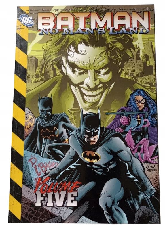 DC COMICS – BATMAN: NO MAN’S LAND VOLUME 5