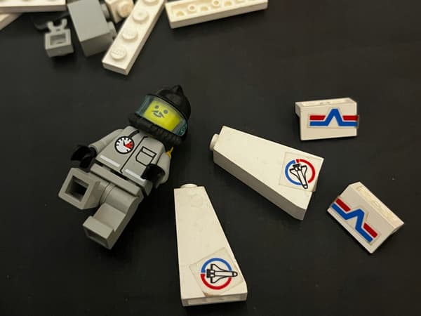 6614 LEGO Spaceport Rescue Brigade