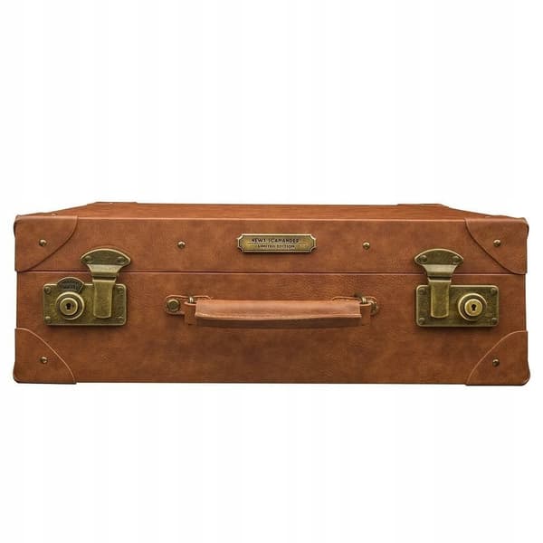 Newt Scamander’s suitcase, Fantastic Beasts, Harry Potter