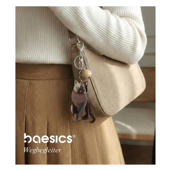 3D box – keyring featuring a dog and a cat