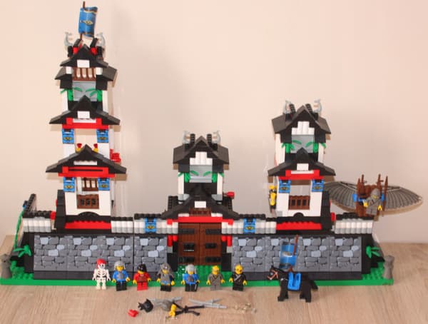 LEGO CASTLE NINJA 6093 Flying Ninja’s Fortress SET