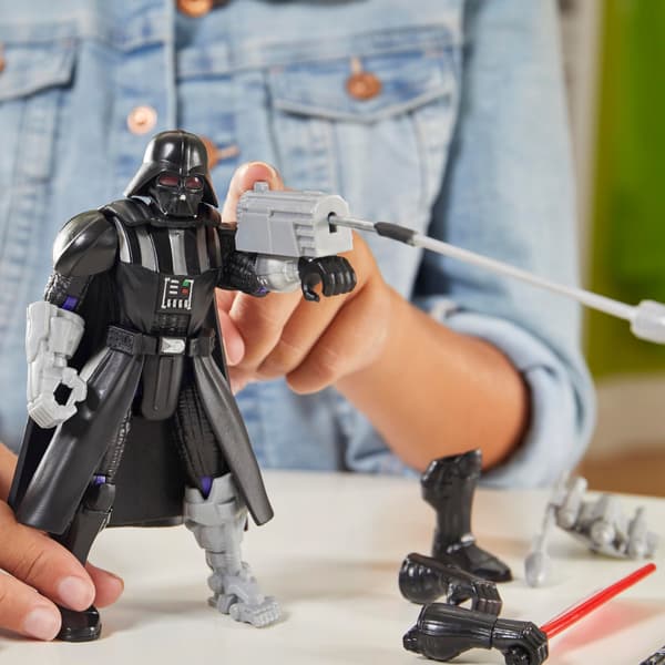 Hasbro Star Wars MixMashers Darth Vader figurine, 12 cm