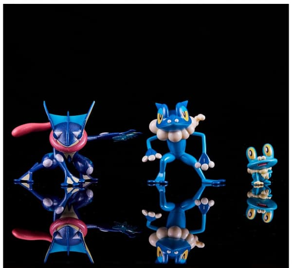 POKÉMON SELECT EVOLUTION PACK – A COLLECTION OF EVOLVING FIGURINES – TOY GIFT SET