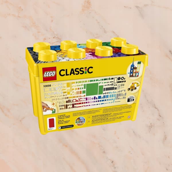 LEGO Classic Set 10698: Large Box + 4 building bricks