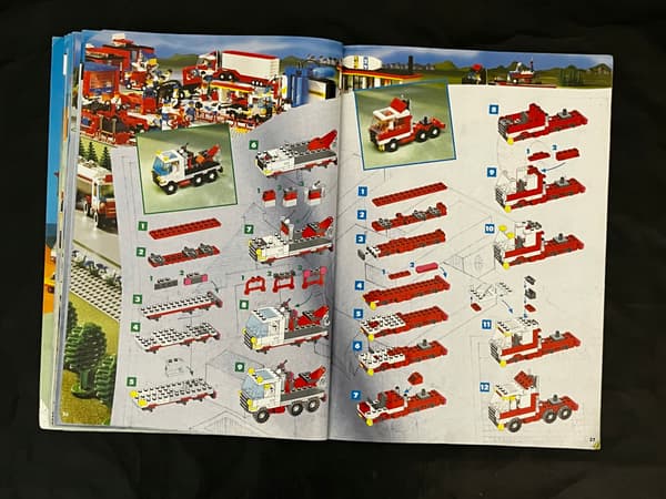 260 LEGO Ideas Book