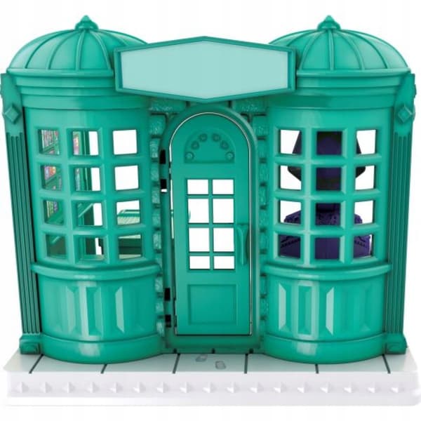Harry Potter Honeydukes Play Set with Figures