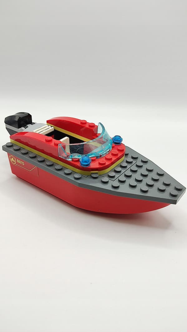 Lego bricks: boat, motorboat, rescue boat