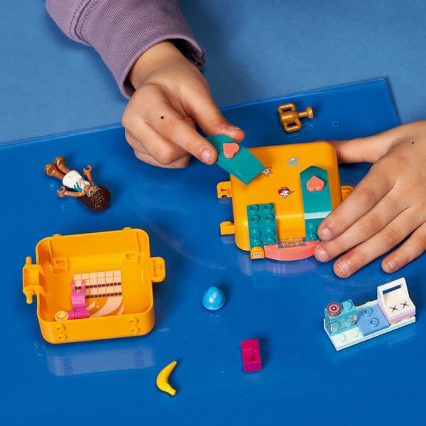 LEGO Friends 41671 Andrea’s Swimming Cube