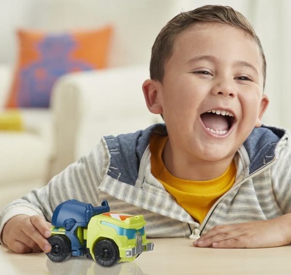 Salvage Transformers Rescue Bots Academy figurine