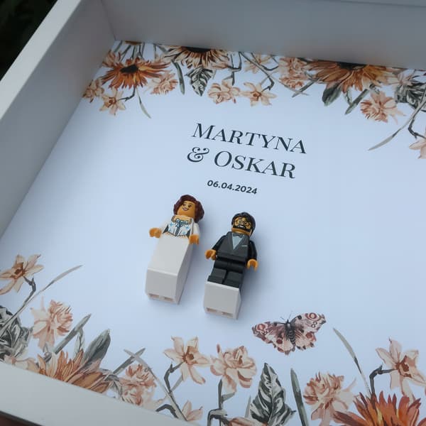 WEDDING FRAME – A WEDDING GIFT FEATURING LEGO FIGURES