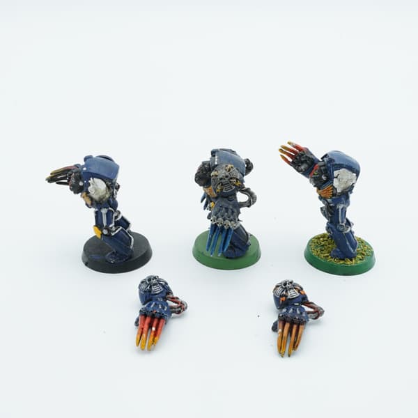 Warhammer 40,000 Space Marine Terminators with Lightning Claws