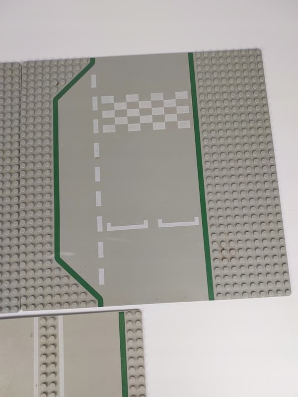 Lego building plates – streets, 32x32, model set, 3 pieces, P017