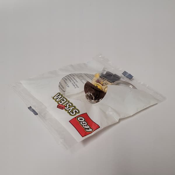Lego Adventurers Johnny Thunder System KC140 minifigure keyring, MISB, 1998