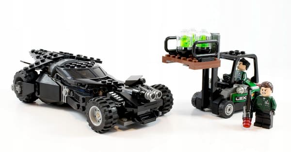 LEGO Super Heroes 76045 The Kryptonite Heist