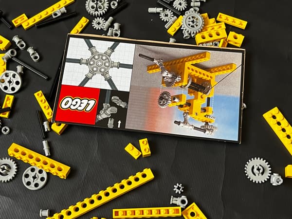 8710 LEGO Technic Parts Set