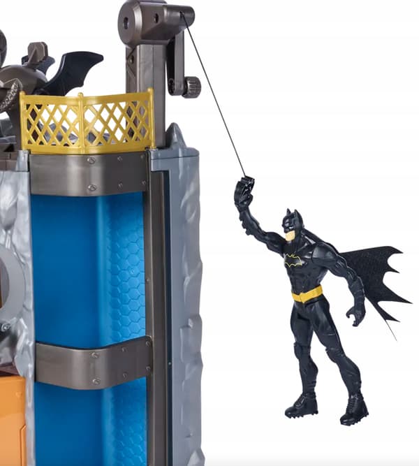 BATMAN DC BATCAVE BATMAN’S CAVE play set with Batman figure