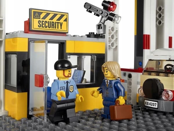LEGO City - 4207 Garage. New