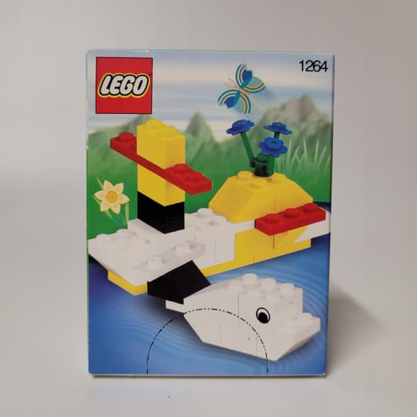 Lego Easter 1264 Classic Chicken Set – MISB, 2000 bricks
