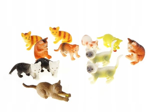 KOTEK figurine set, 8 pieces