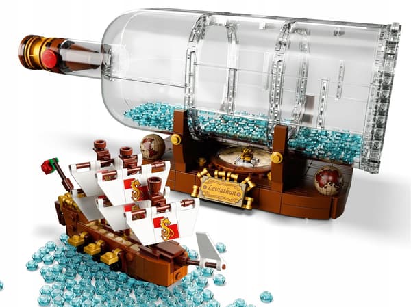 LEGO 21313 Ideas – Ship in a Bottle