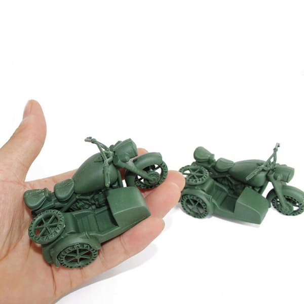 Simulation base German motorbike Sandy landscape Soldier figures