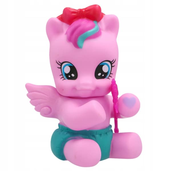 Plastic singing and light-up pony: Romantic Merry – a tiny pony in a nappy