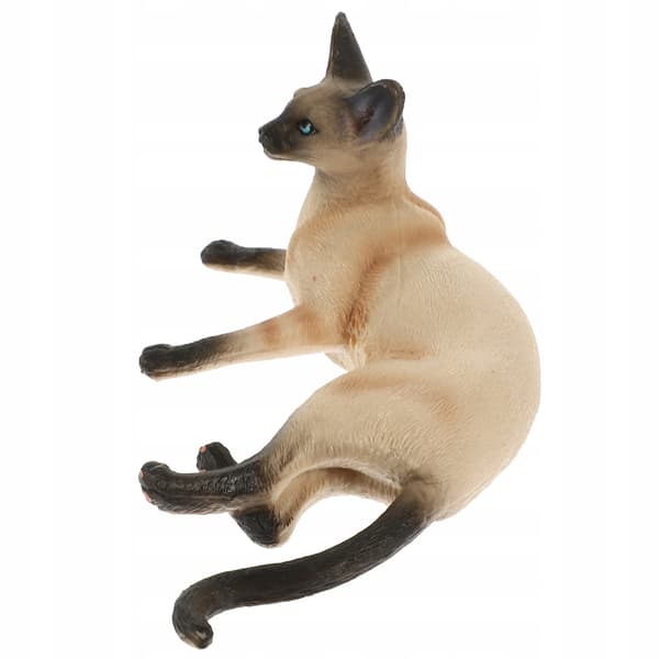 A SMALL, REALISTIC CAT FIGURINE FOR INTERIORS