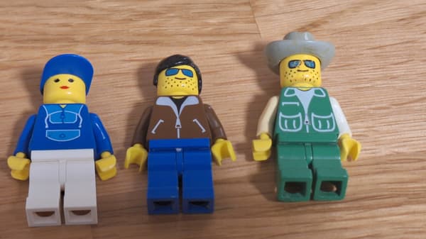Lego 6665 – River Runners – 100% complete.