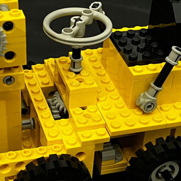 850 LEGO Forklift Truck