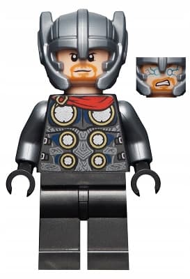 LEGO MARVEL 76169 Thor’s Armoured Mech – AVENGERS Hammer