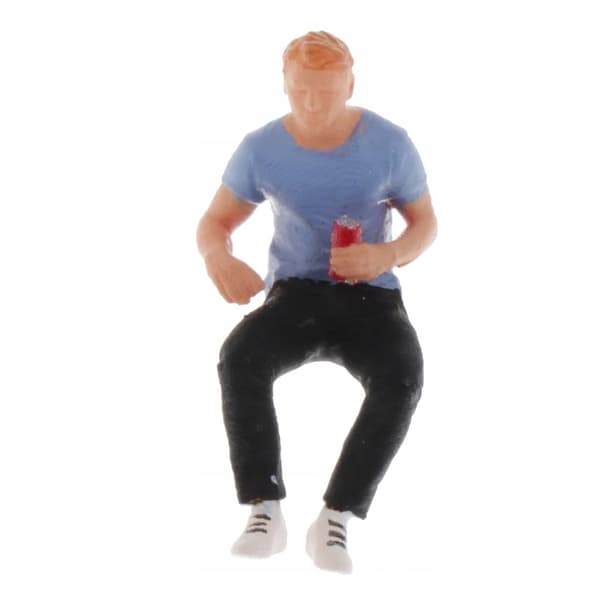 1:64 Painted ‘Lurking’ doll – Action Figure Model A