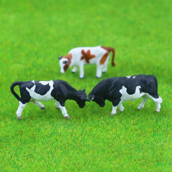9 FARM ANIMAL MODELS – COWS – HO SCALE 1:87
