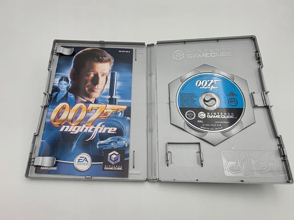 NINTENDO GAMECUBE JAMES BOND 007 NIGHTFIRE ORIGINAL