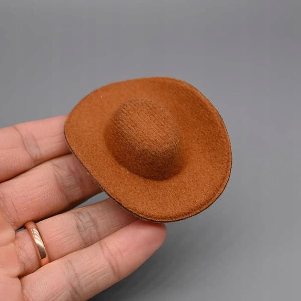 1:6 scale cowboy hat. Collectable handmade item. ‘Pretend & Play’ range. Brown